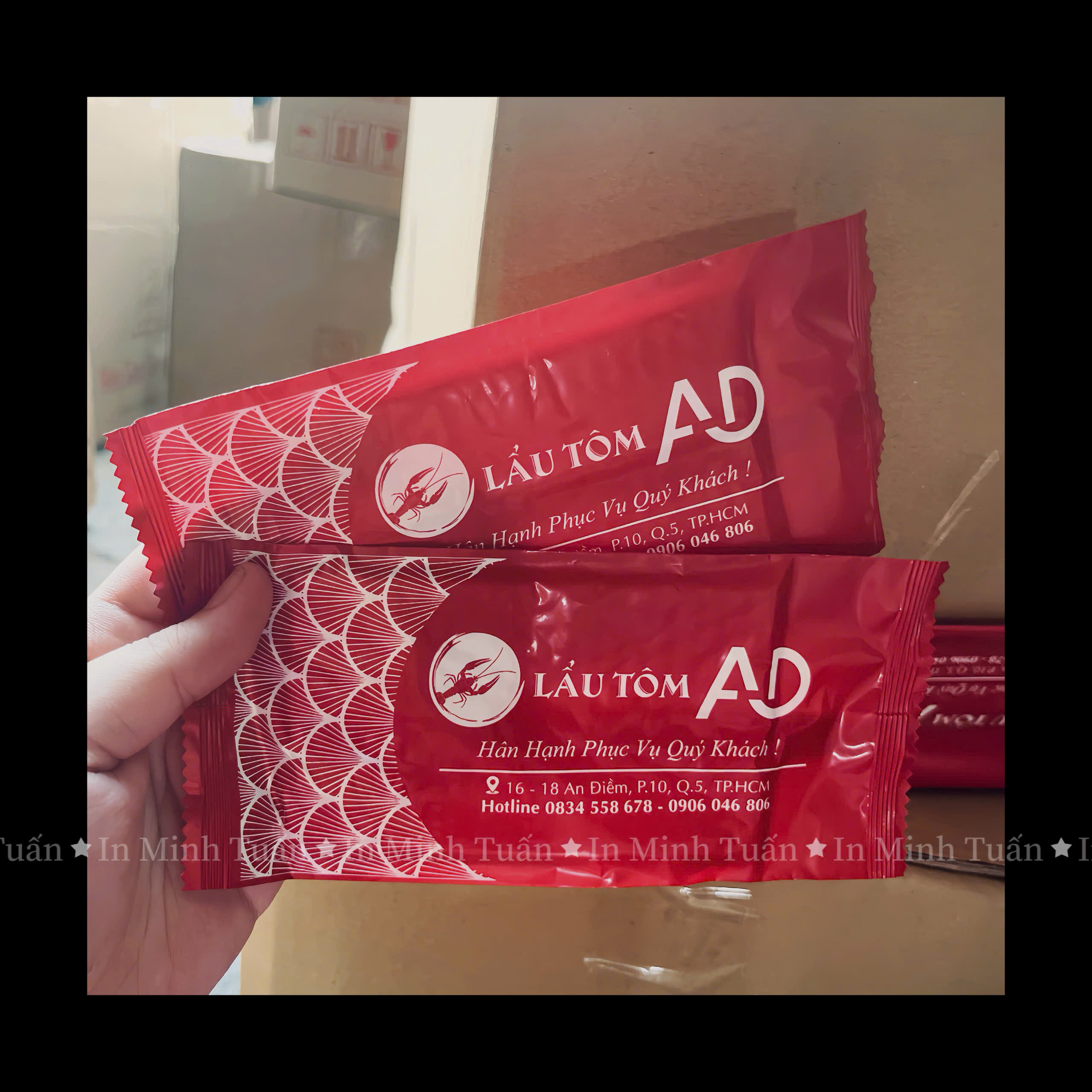 In Khăn Lạnh Theo Yêu Cầu