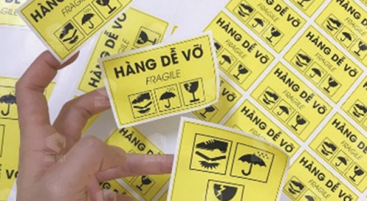 Công ty chuyên in decal chống nước chất lượng giá tốt TPHCM